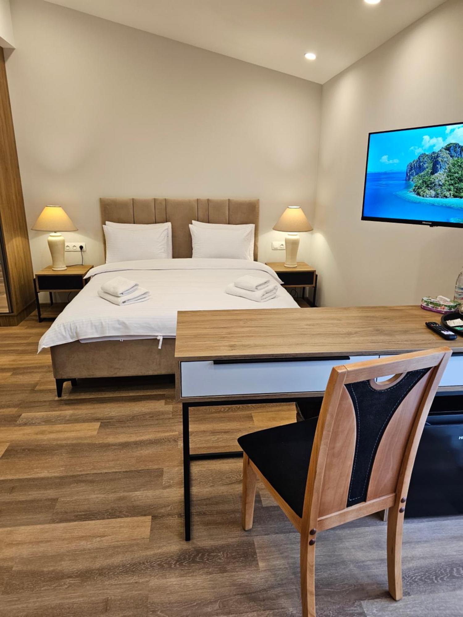 Hotel Avenue 30 Γιερεβάν Εξωτερικό φωτογραφία